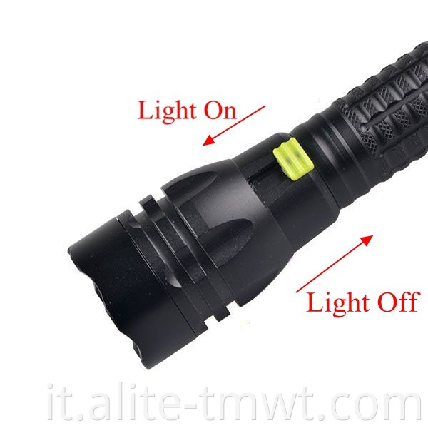 Lanterna a led UV super luminosa XML T6 da LED Magnetica LED LIDA SUBBLICA